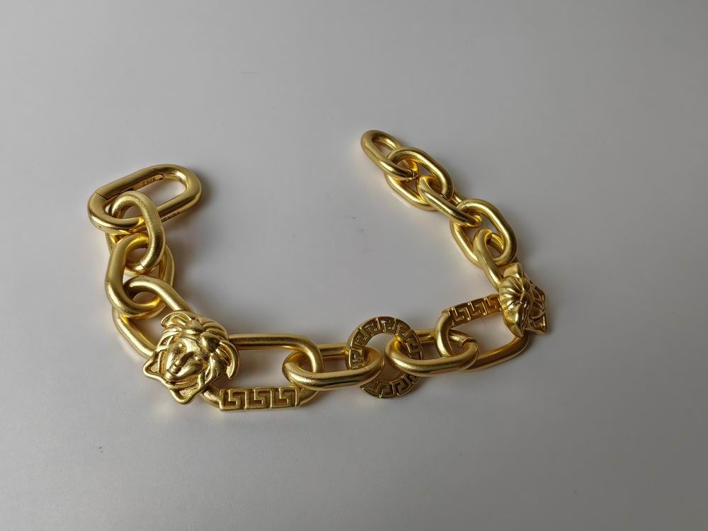 Versace bracelet lyh24 (1)